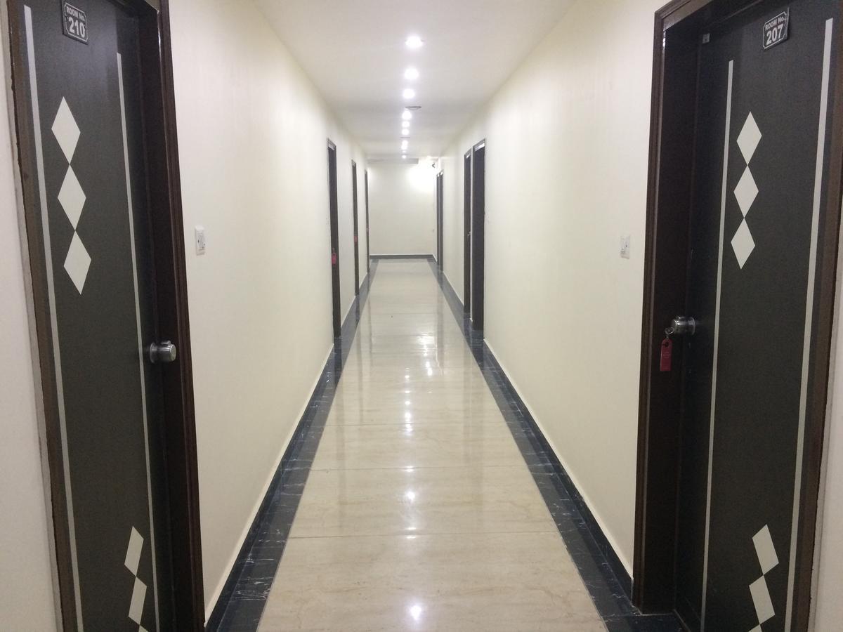 Hotel Platinum Plaza Rohtak Eksteriør billede