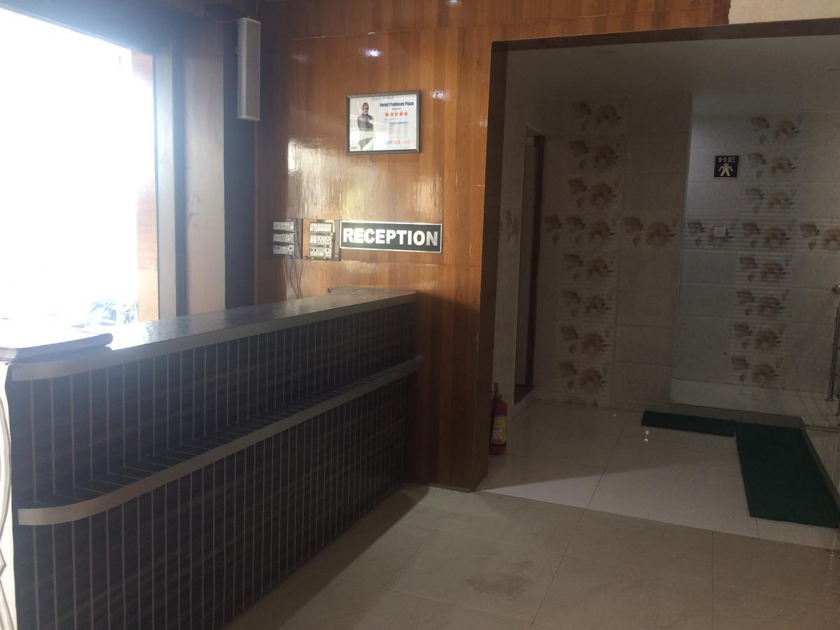 Hotel Platinum Plaza Rohtak Eksteriør billede